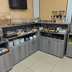 Esperia فندق 3*