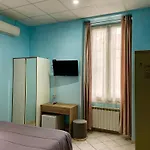 فندق Esperia