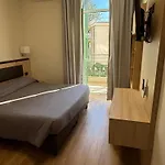 Esperia Ξενοδοχείο