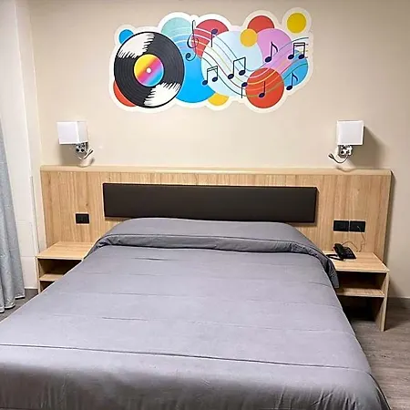 Esperia Hotel